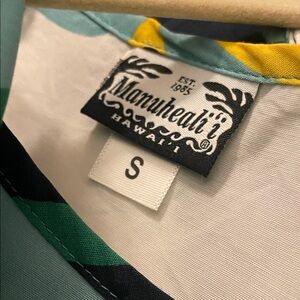 Manuheali'i Hawaii Shirt - Multicolor